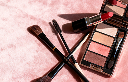 统丽化妆学校 专注化妆实战培训，培养会变现的化妆师