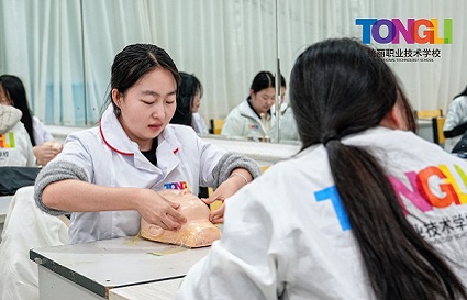 2026沈阳美容学校推荐 统丽学校有哪些优势？