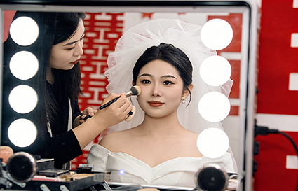 沈阳新娘妆培训学校 统丽学校3个月可就业